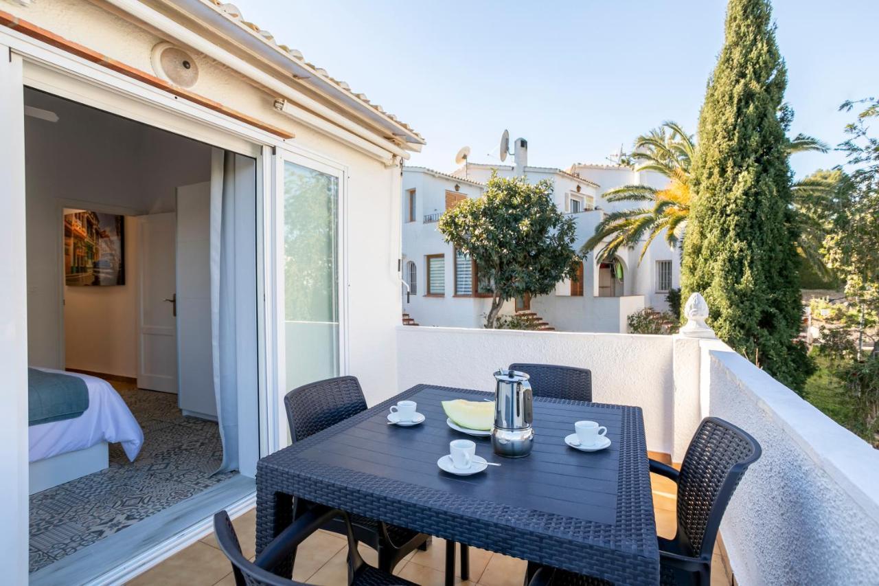 Hola From Helios Villa Muntanya la Sella Екстериор снимка