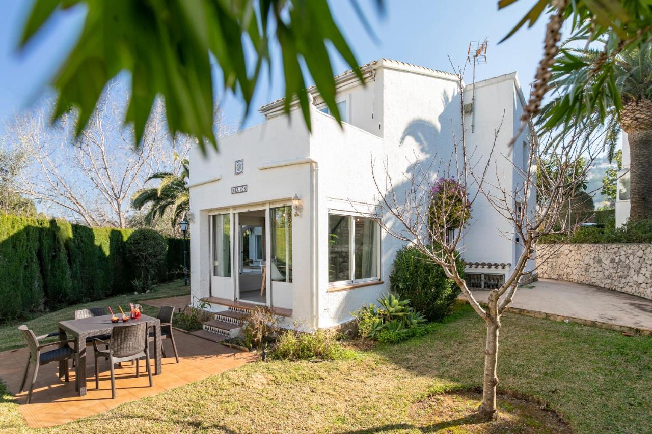 Hola From Helios Villa Muntanya la Sella Екстериор снимка